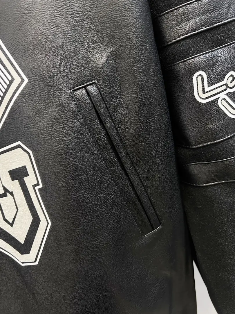 9566-75$-LV-Comes with dust bag gallery