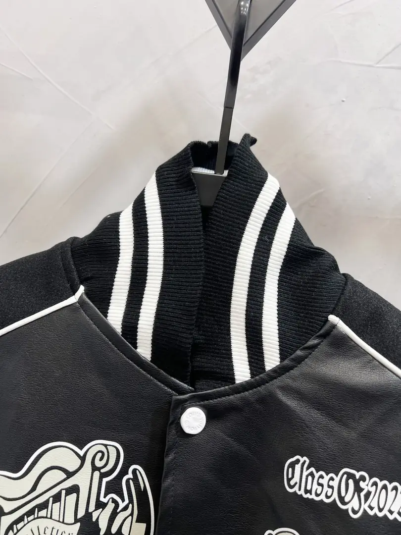 9566-75$-LV-Comes with dust bag gallery