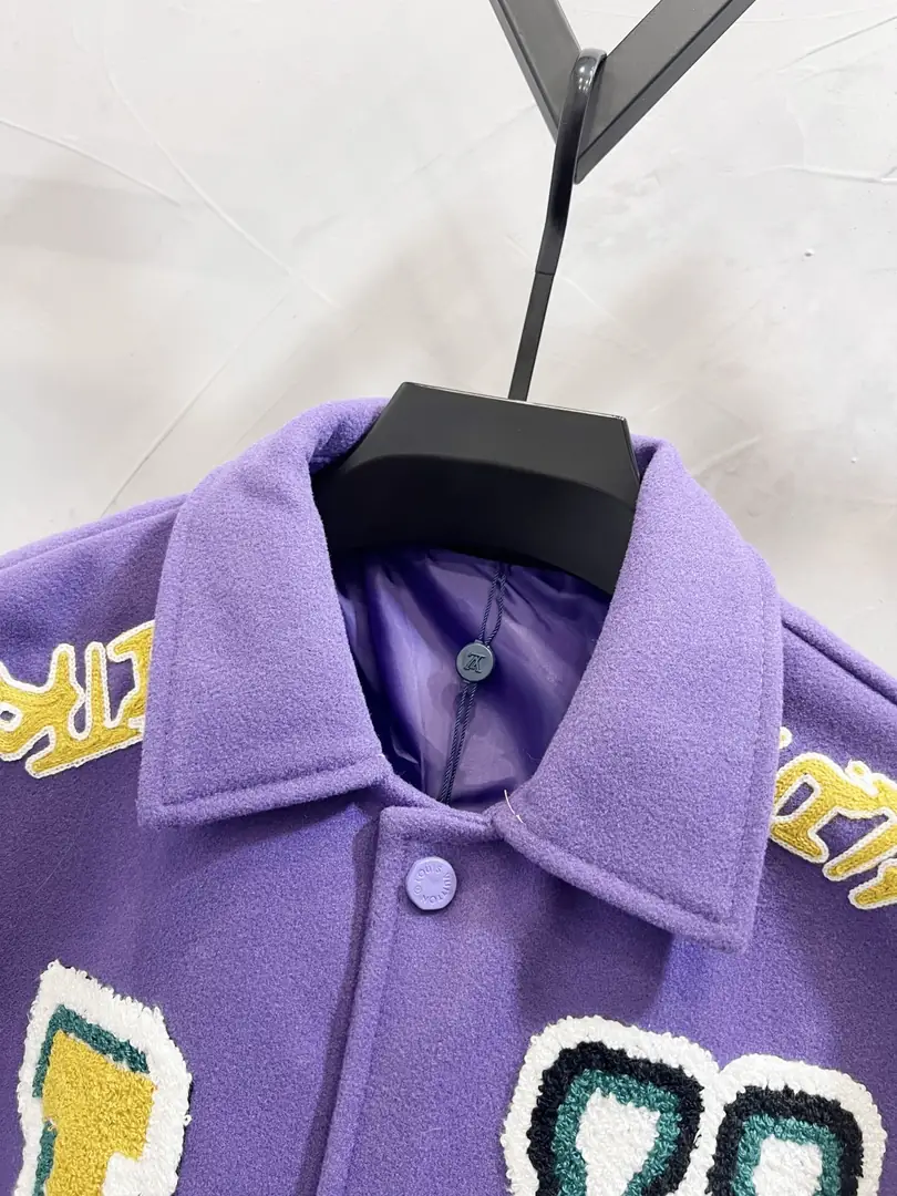 9566-75$-LV-Comes with dust bag gallery