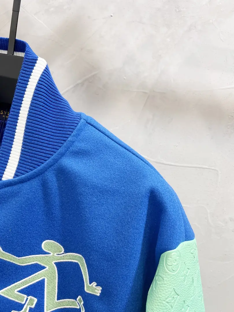 9566-75$-LV-Comes with dust bag gallery