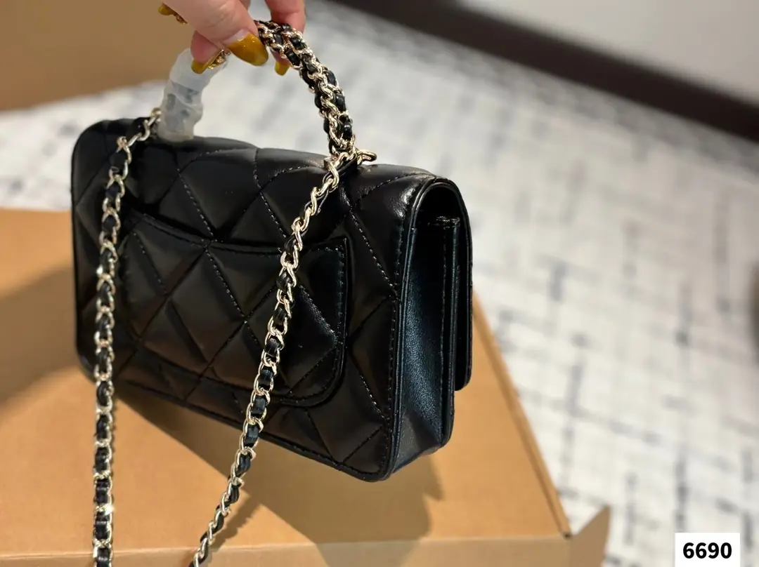 9591-65$-chanel gallery