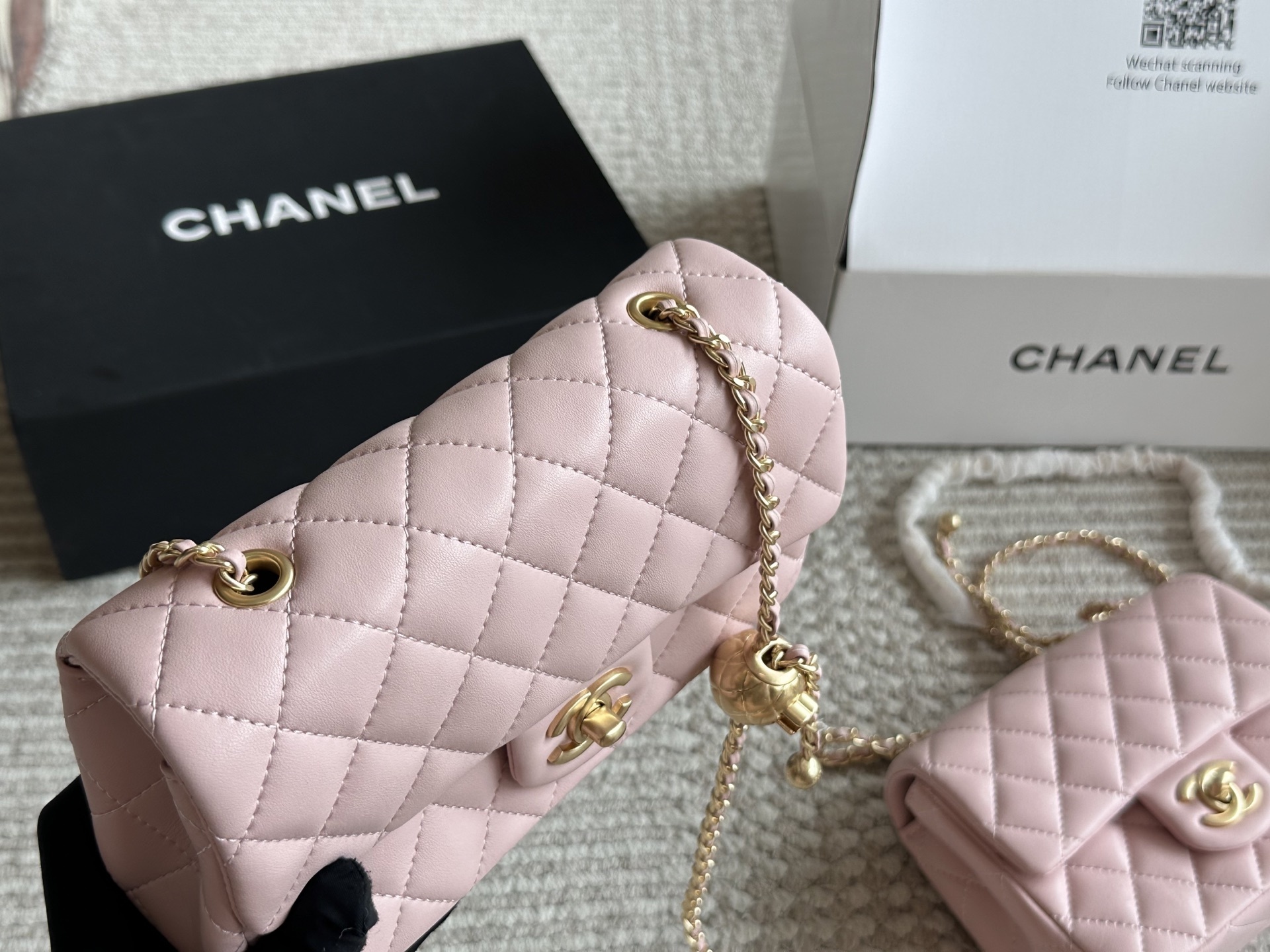 9633-65.6-chanel gallery