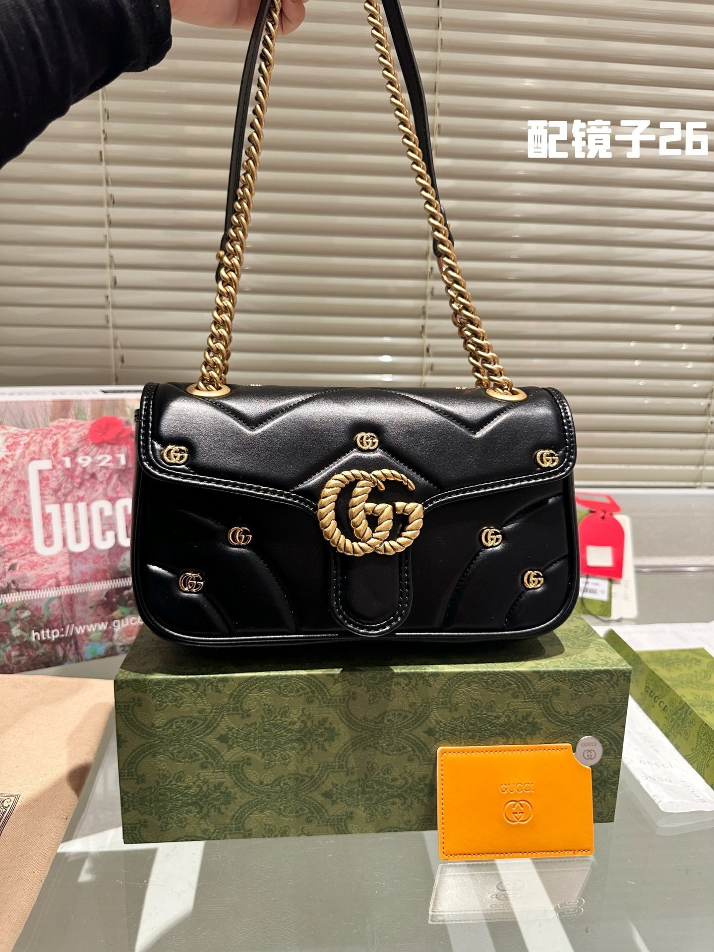 9634-75$-GUCCI gallery