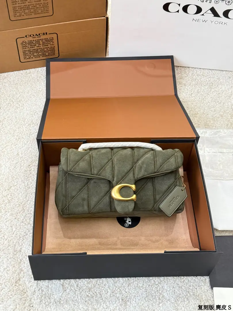 9646-78.8$-COACH gallery