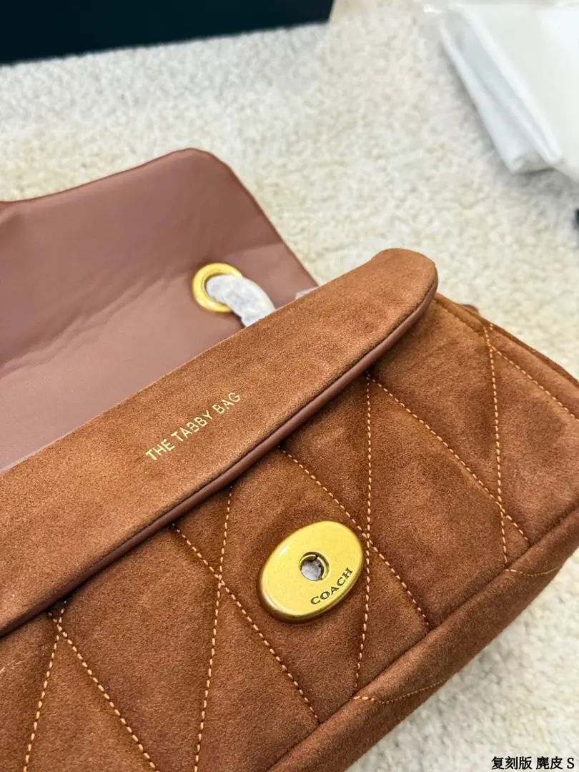 9646-78.8$-COACH gallery