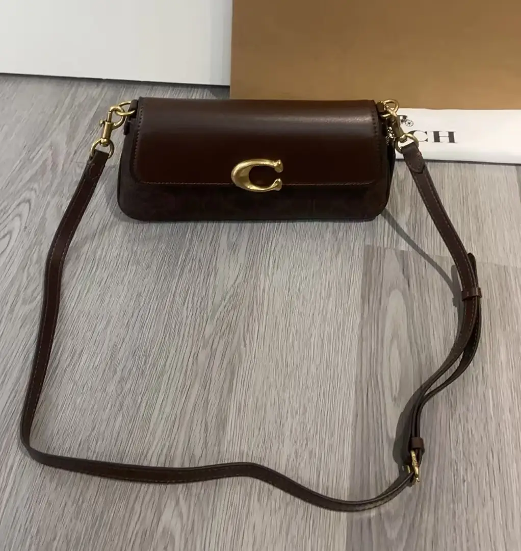 9654-79$-COACH gallery