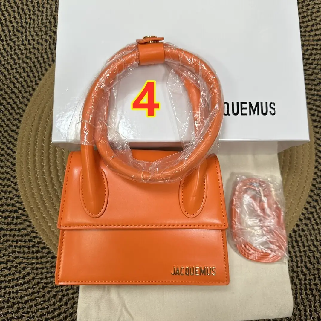 9660-57$-JACQUEMUS gallery