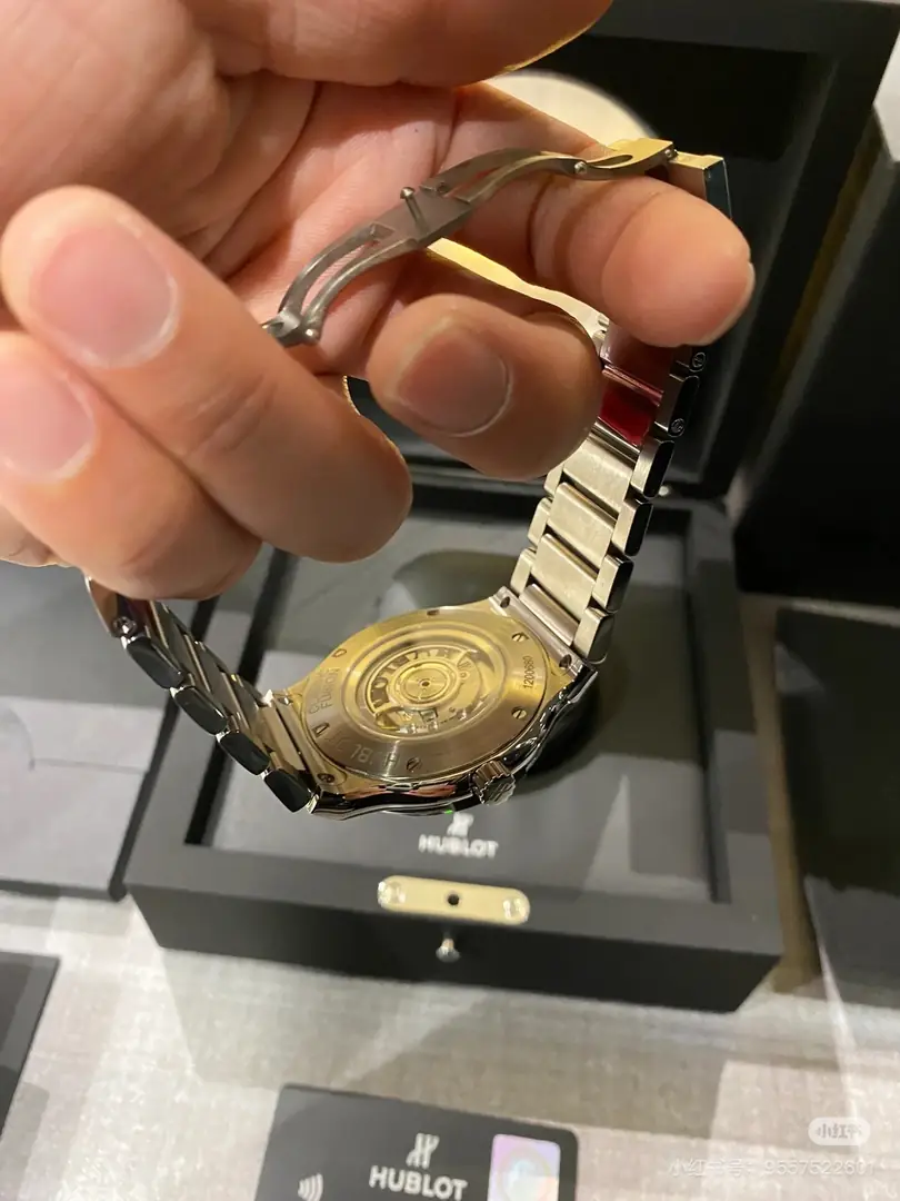 9665-115$-Hublot gallery