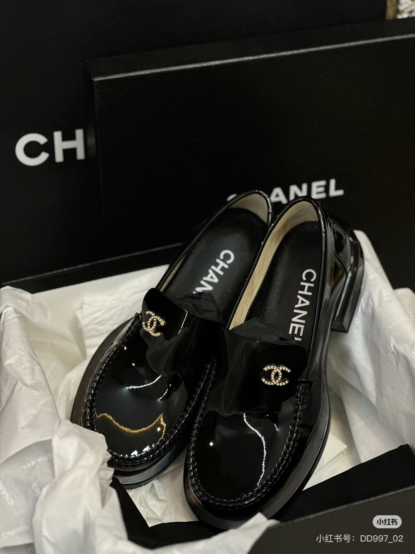9675-65$-CHANEL gallery