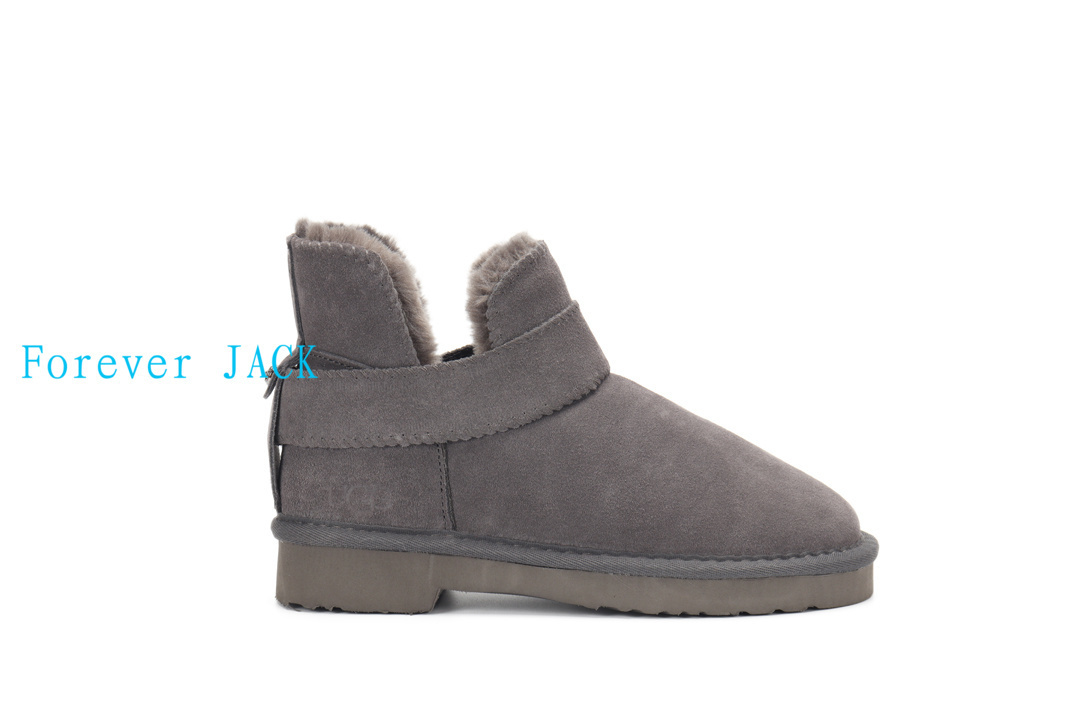 9676-53$-UGG gallery