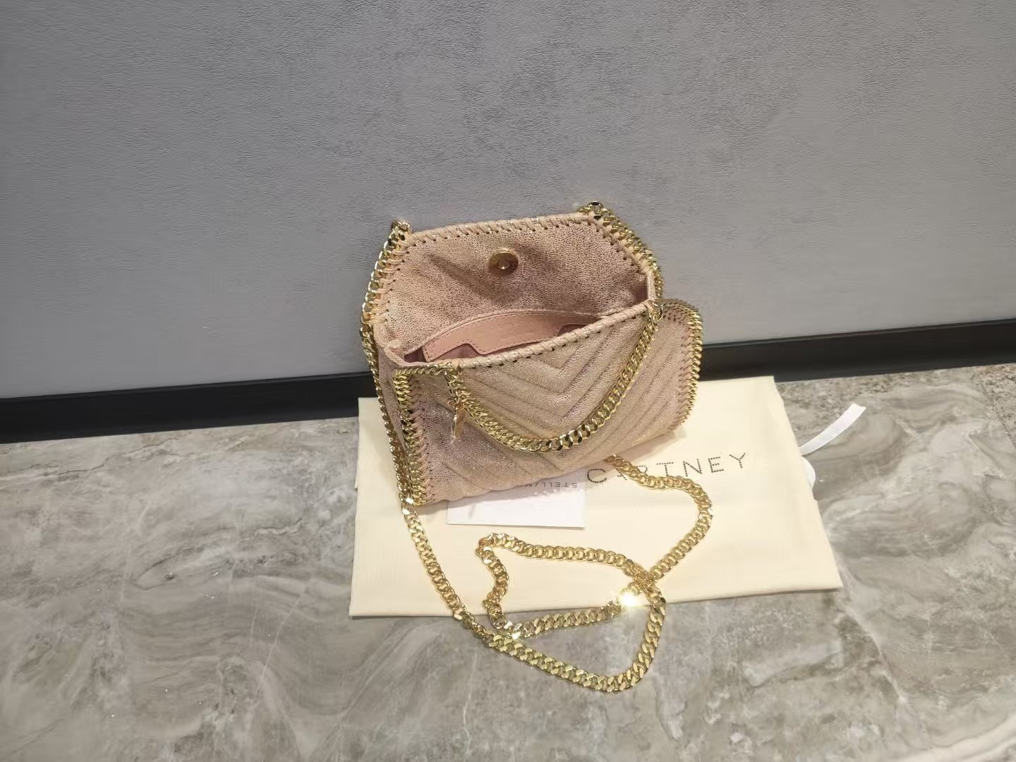 9681-105$-Stella McCartney gallery