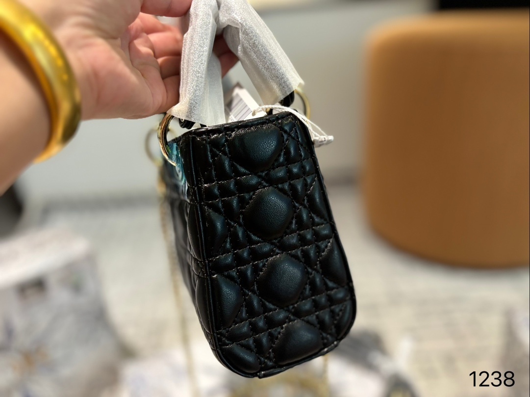 9692-65$-DIOR gallery