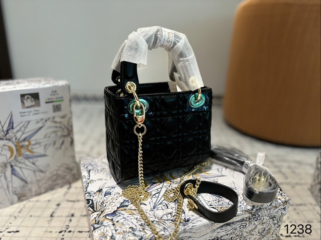 9692-65$-DIOR gallery