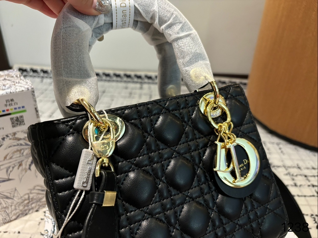 9692-65$-DIOR gallery