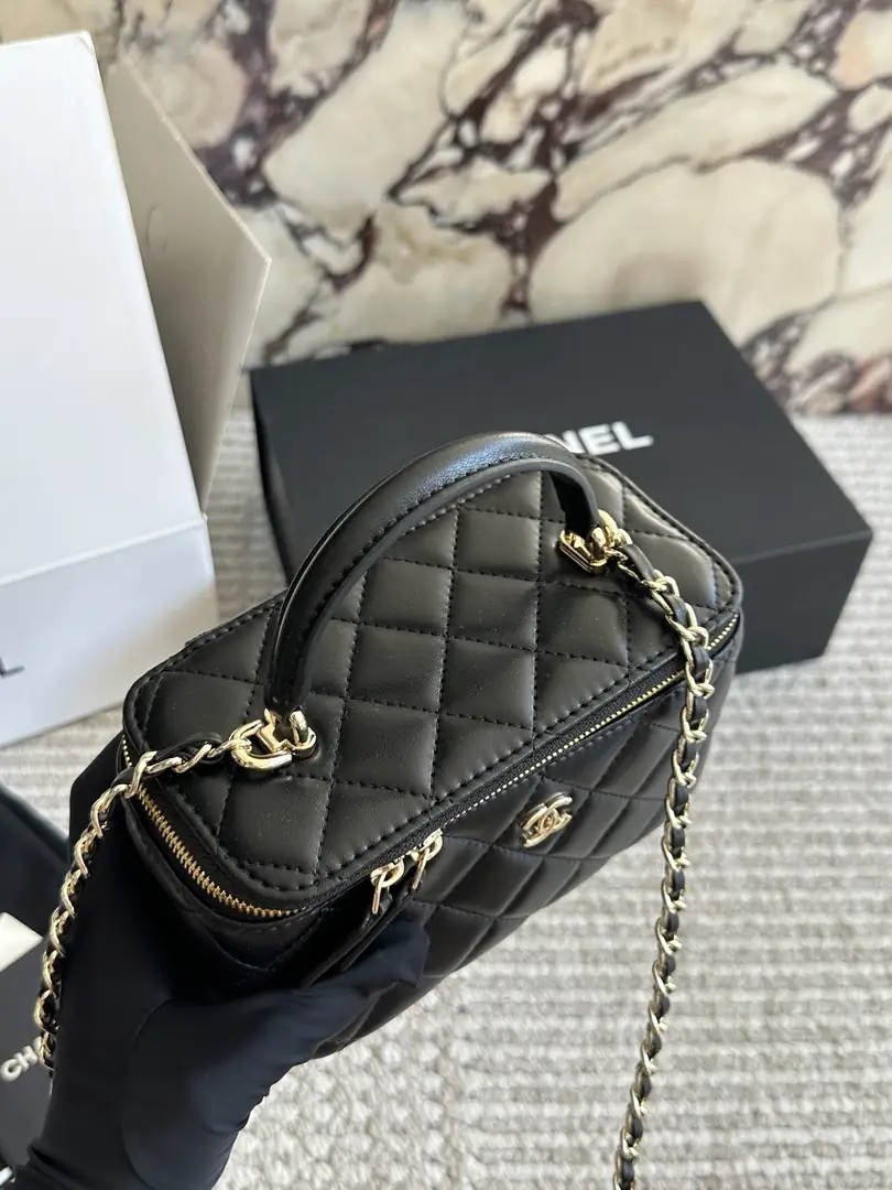 9693-61$-CHANEL gallery