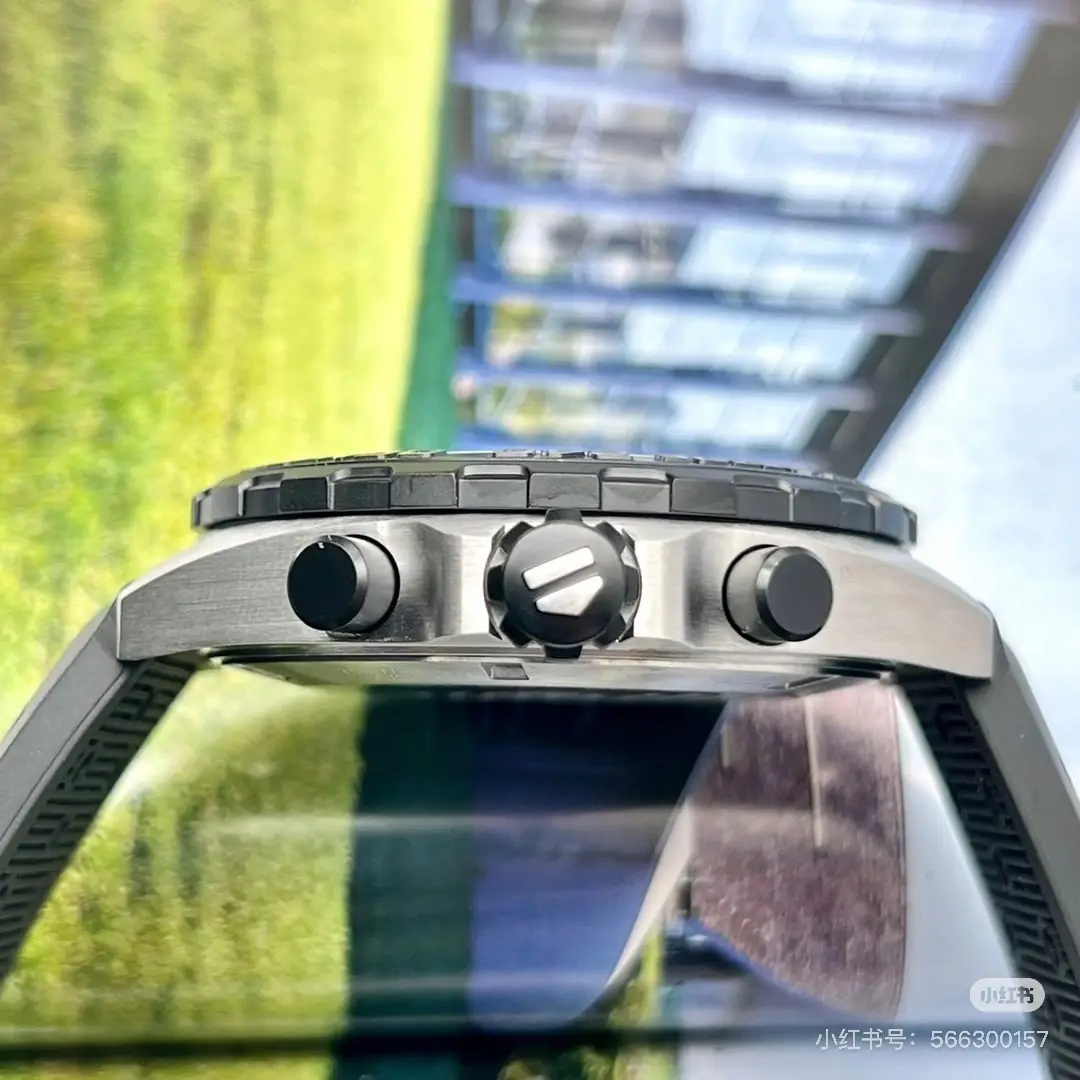 9719-145$-TAG gallery