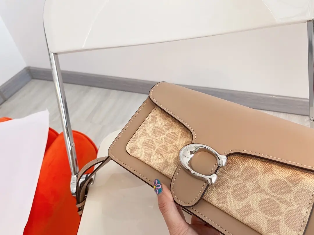 2976-62$-coach gallery