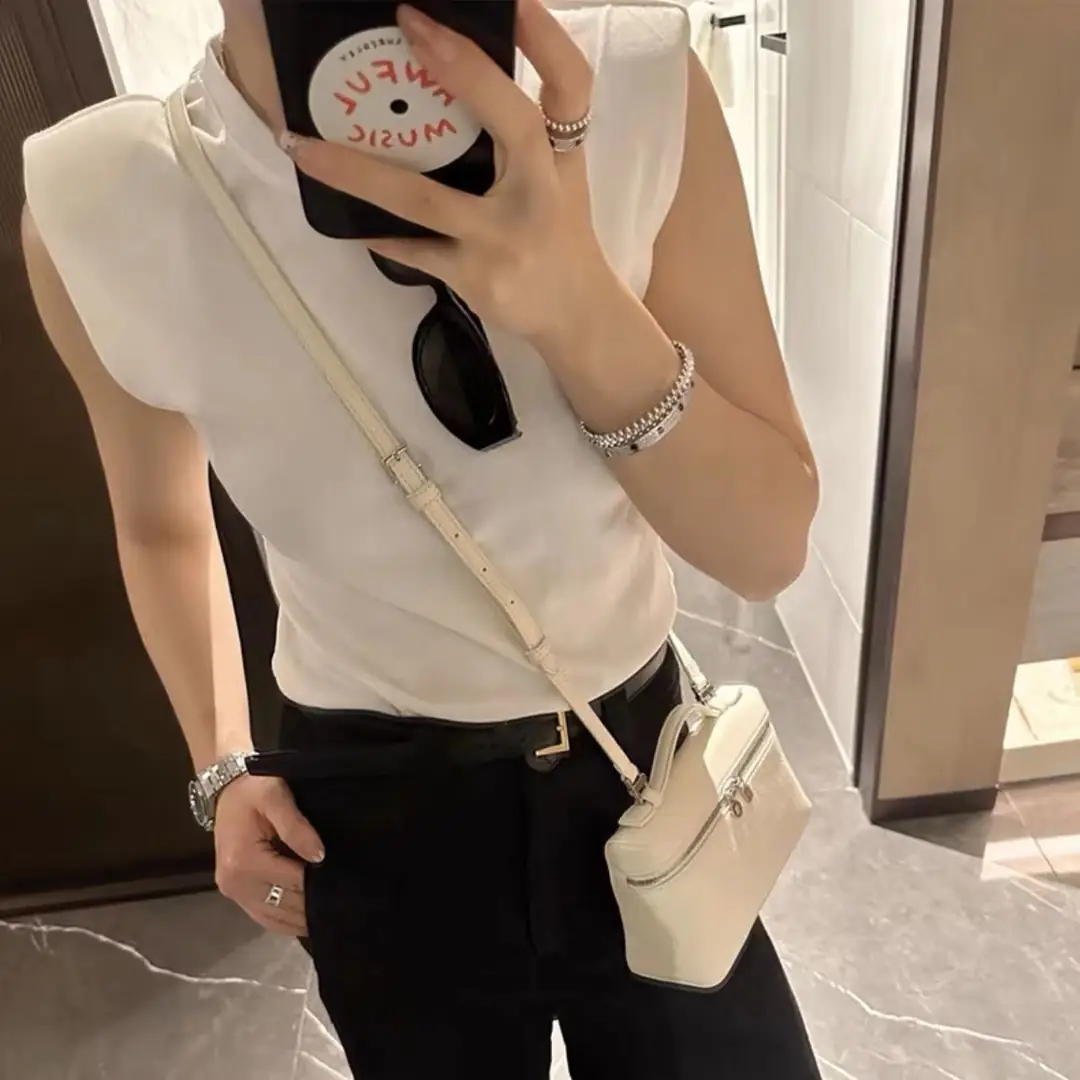 3760-65$--loropiana gallery