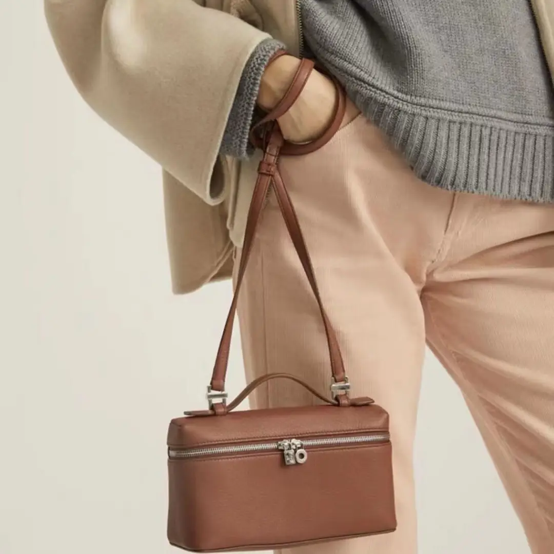 3760-65$--loropiana gallery