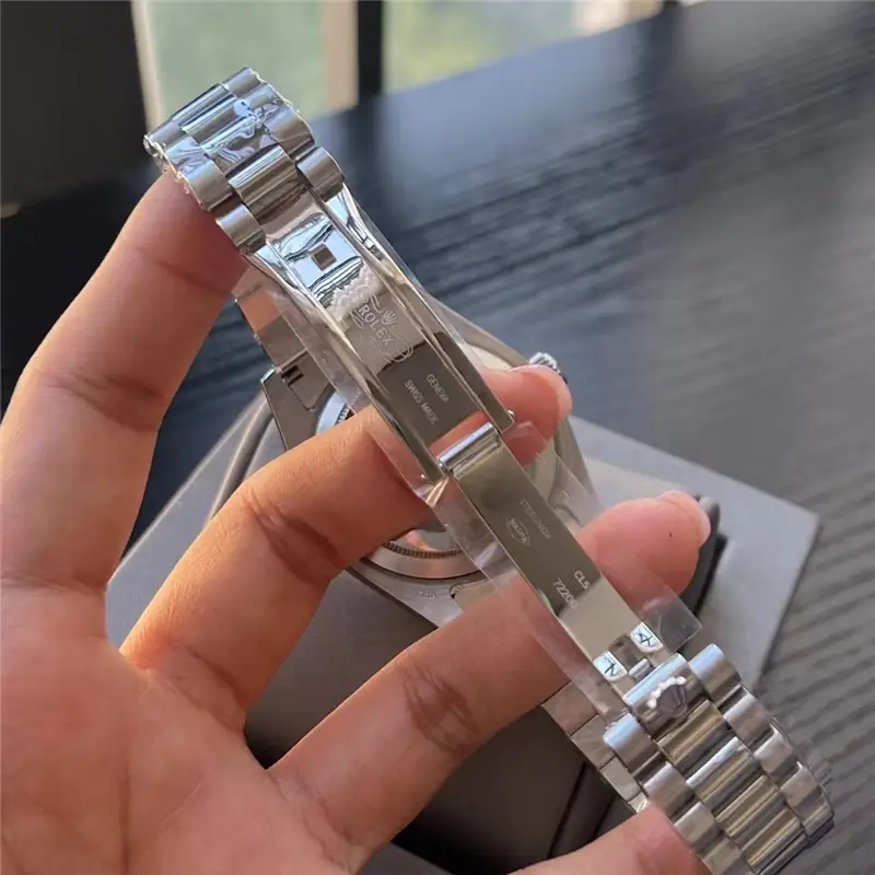 3762-99.99$-LRX gallery