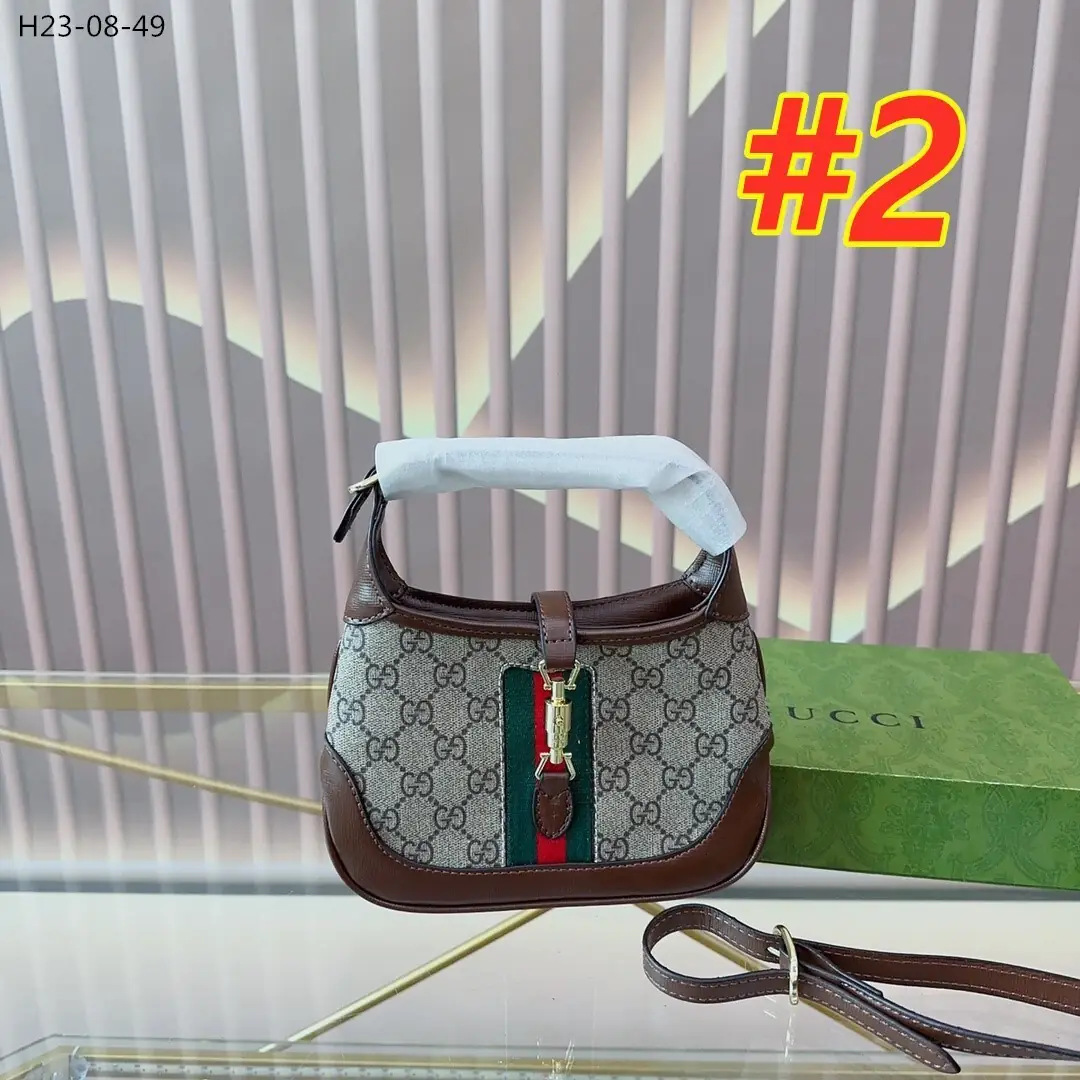 3790-58$-Gucci gallery