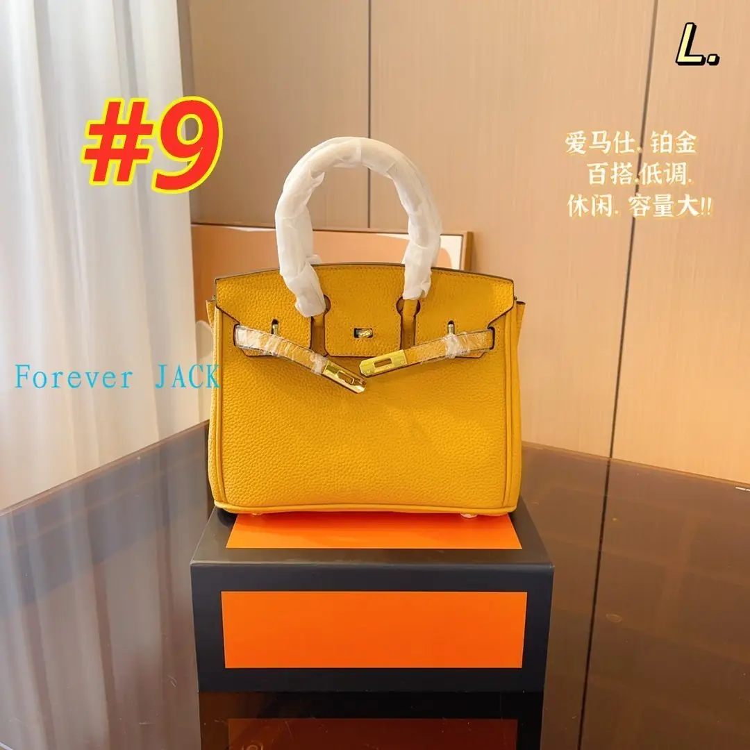 3981-68$-Hermès gallery