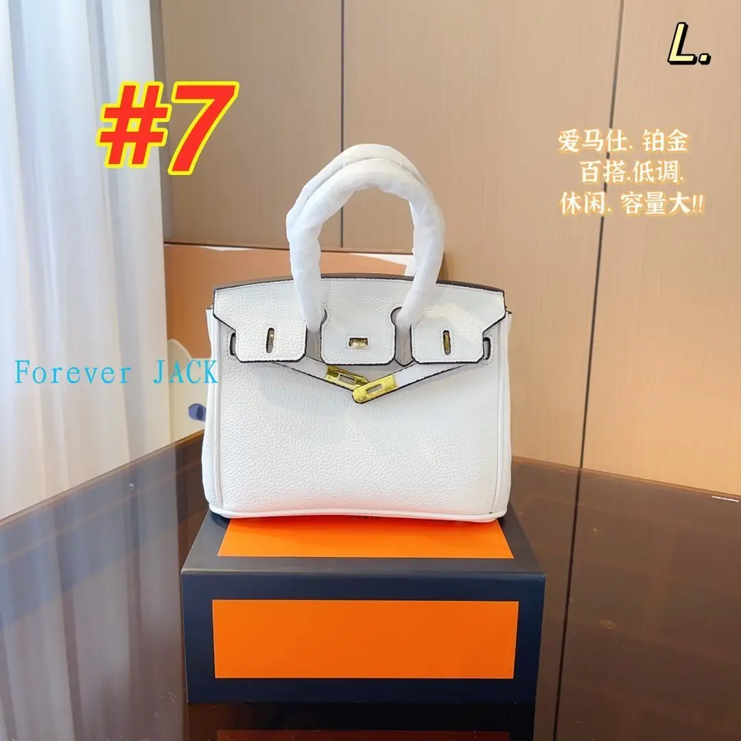 3981-68$-Hermès gallery