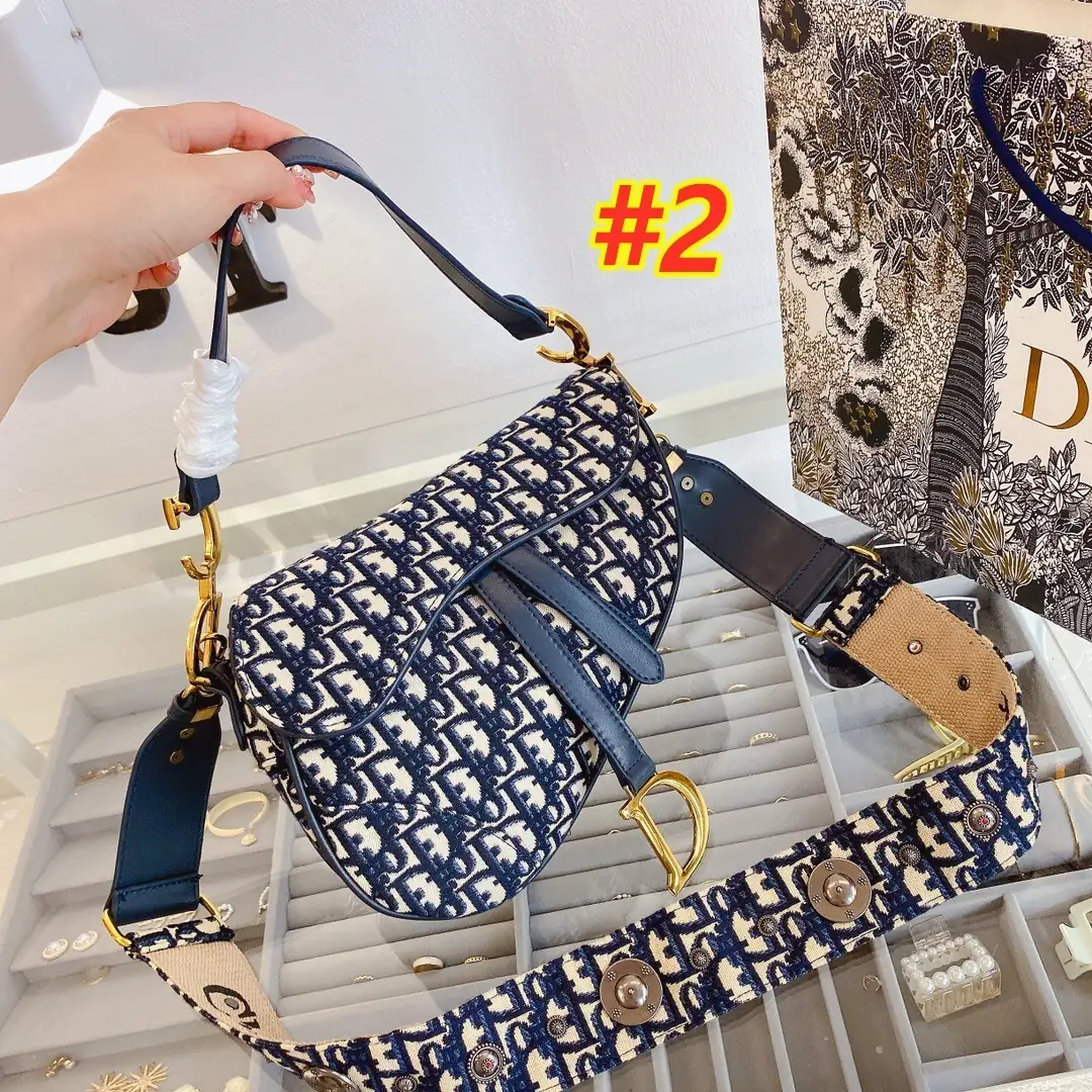 4374-66.8$-DIOR gallery