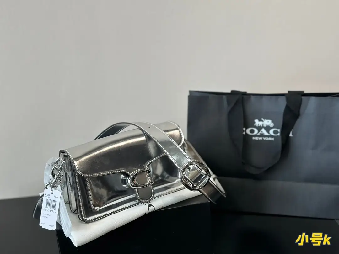 4455-63.8$-Coach gallery