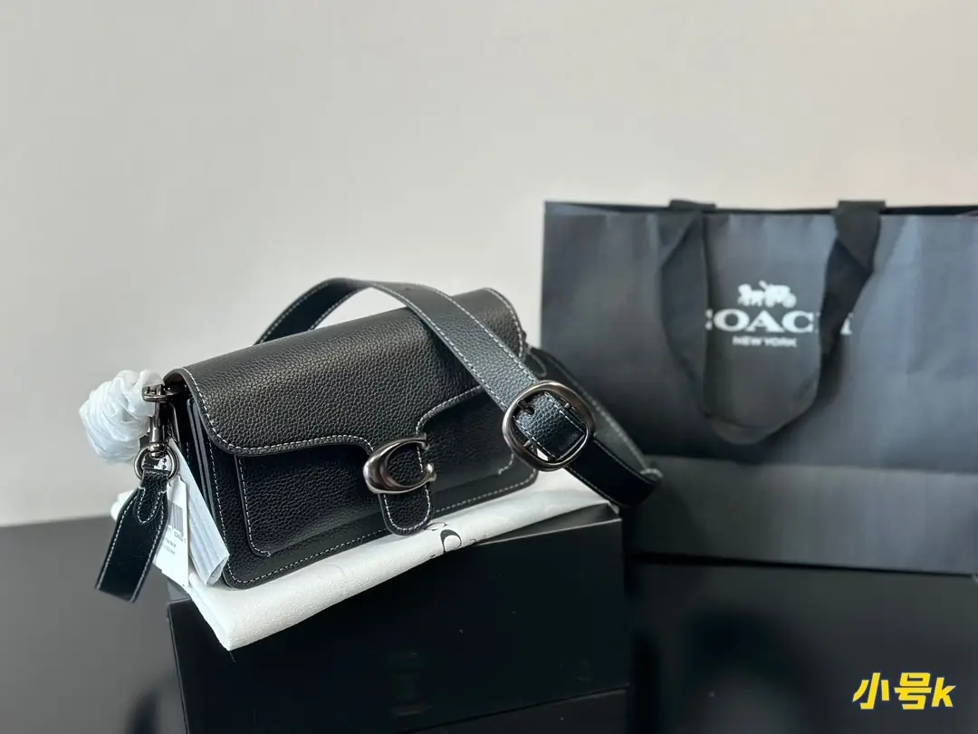 4455-63.8$-Coach gallery