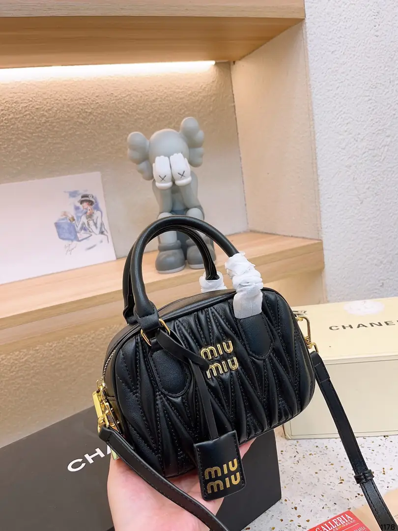 4619-55-miumiu gallery