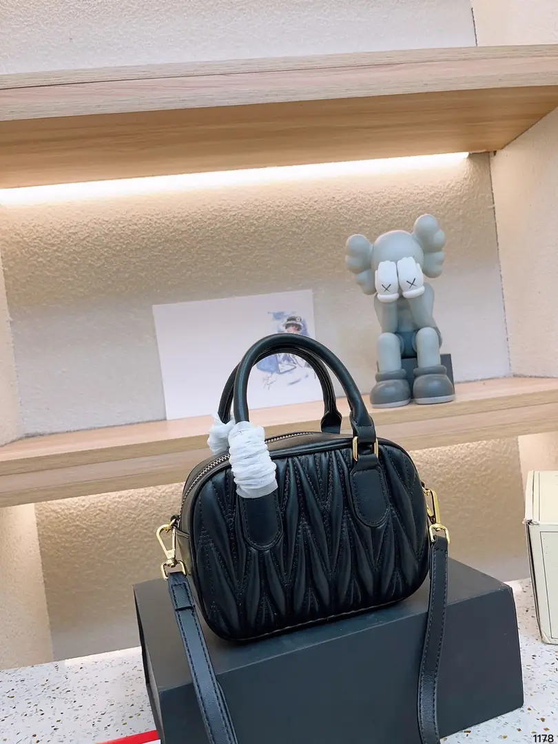 4619-55-miumiu gallery