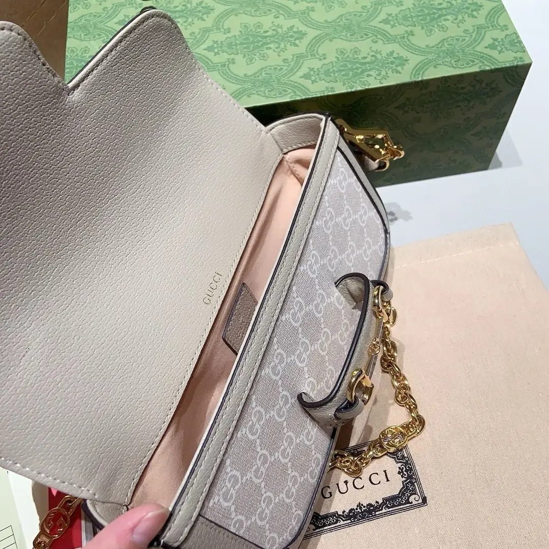 4633-64.6$-gucci gallery