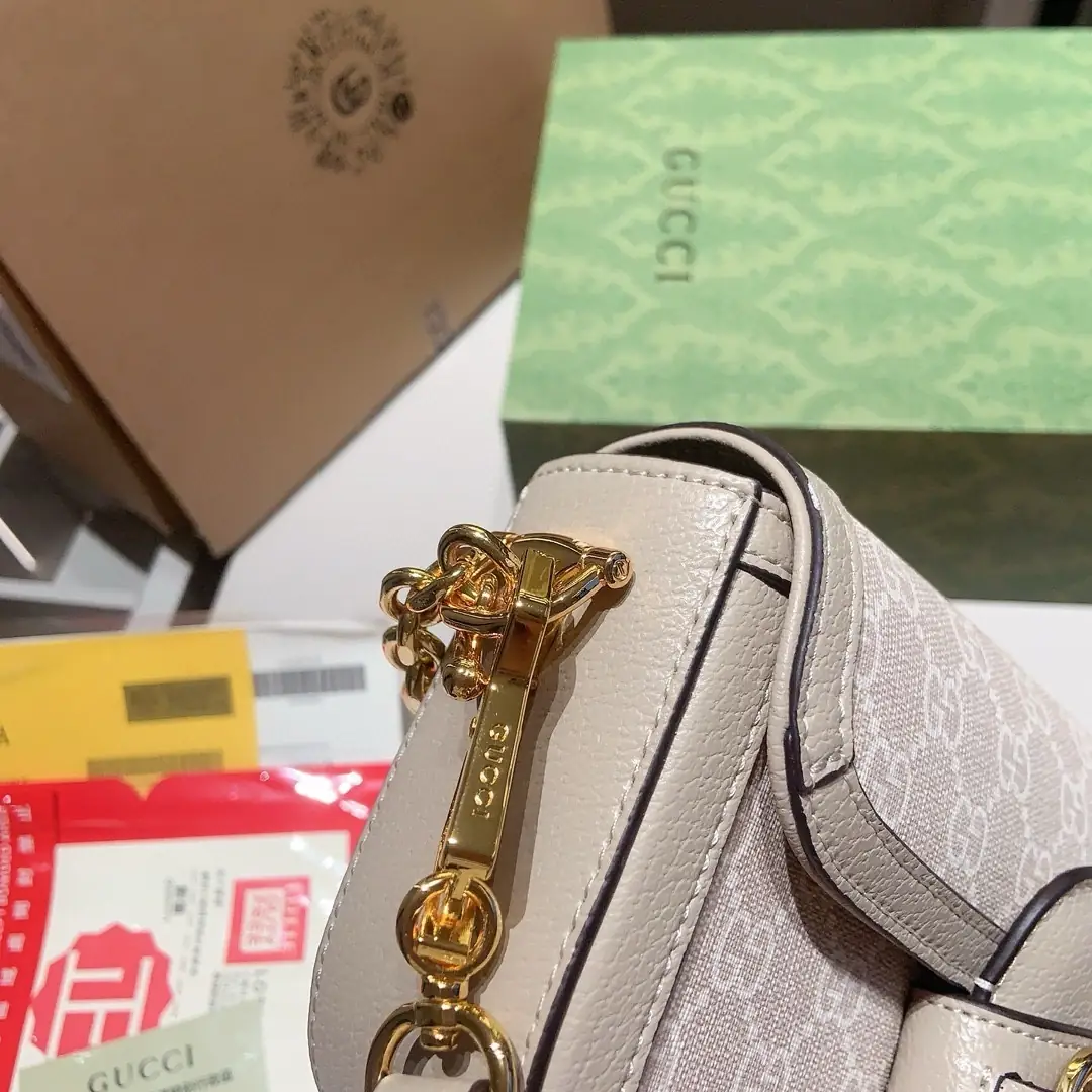 4633-64.6$-gucci gallery