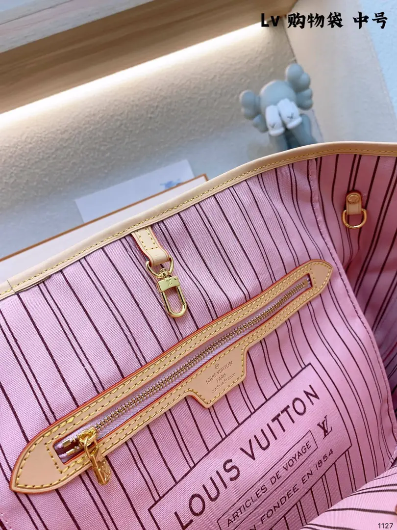 4661-62.88$-LV gallery