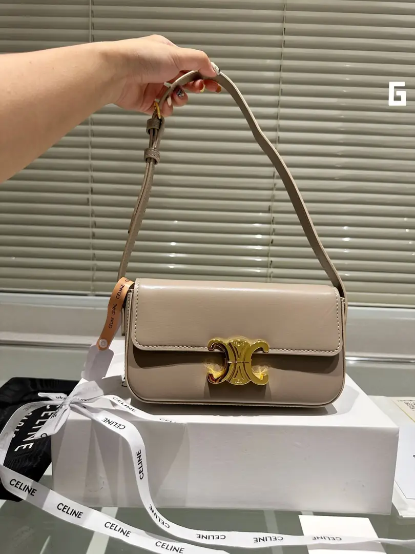 4672-59.9$-celine gallery