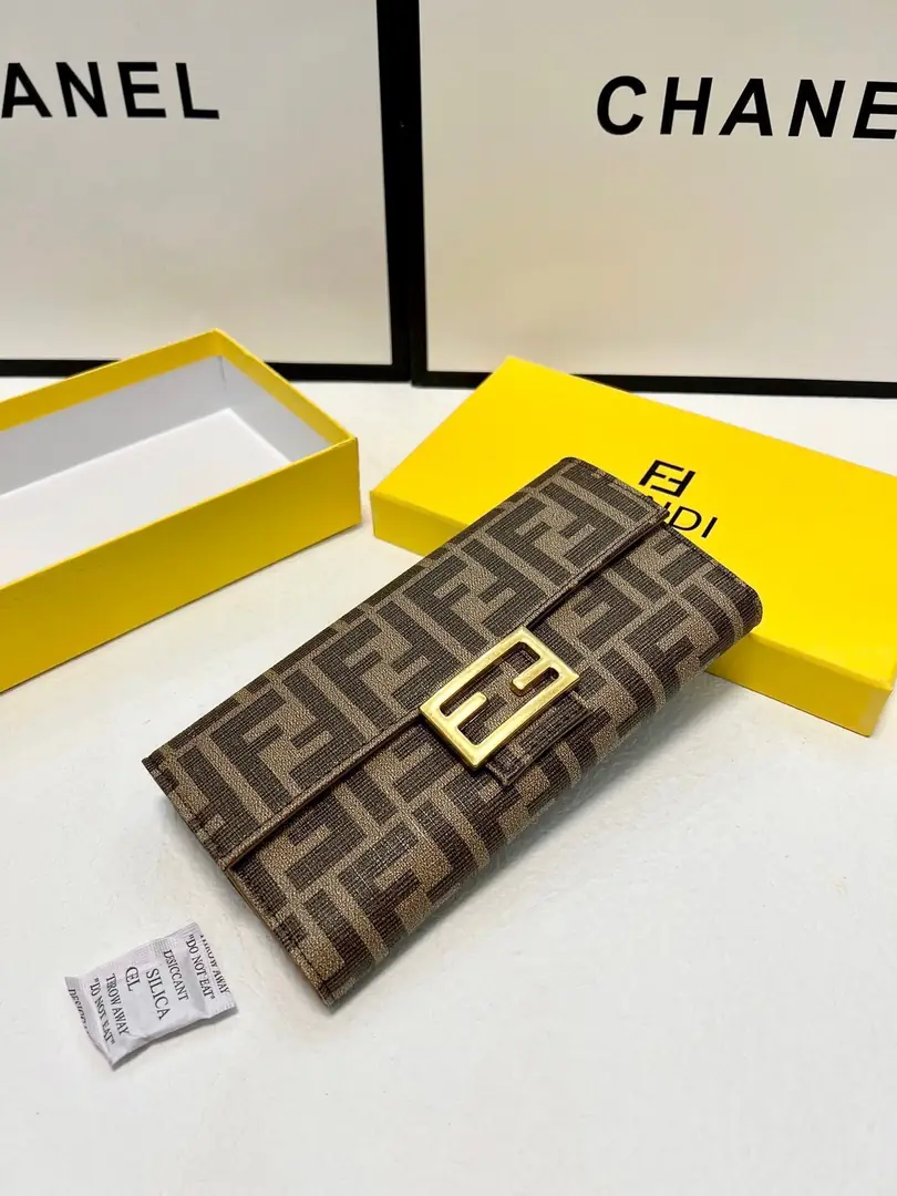 4676-49.99$-FENDI gallery
