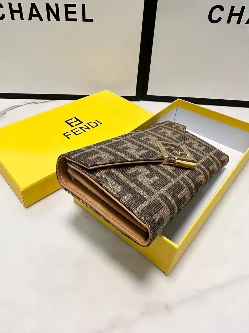 4676-49.99$-FENDI gallery