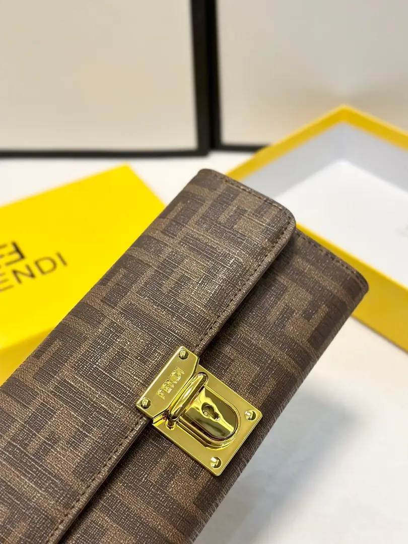 4676-49.99$-FENDI gallery