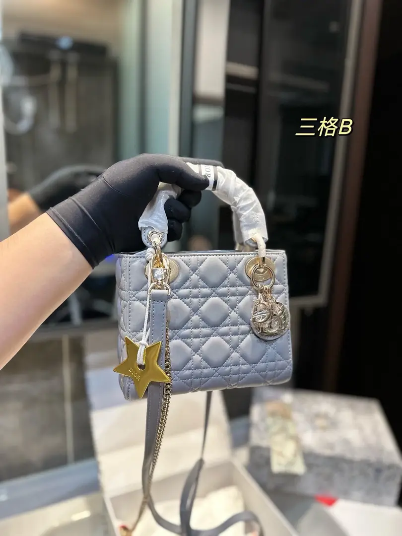 4682-57.8$-DIOR gallery