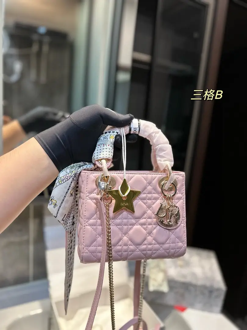 4682-57.8$-DIOR gallery