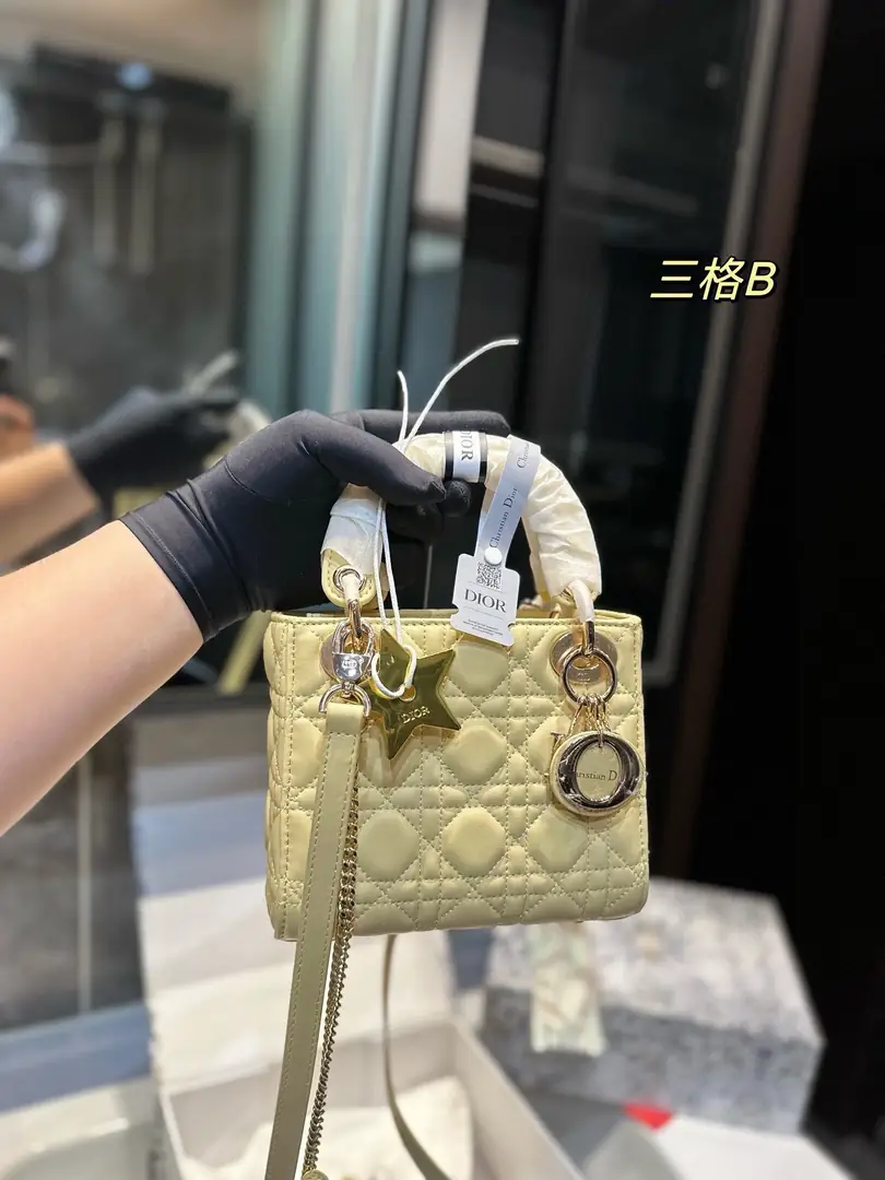 4682-57.8$-DIOR gallery