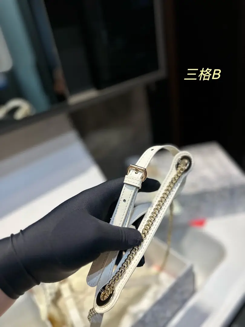 4682-57.8$-DIOR gallery