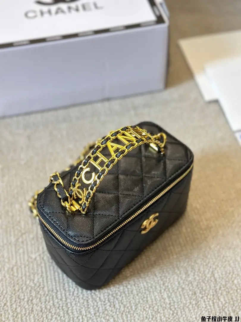4715-57.66$-CHANEL gallery