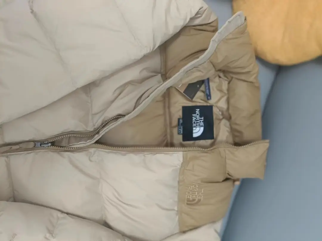 4739-68.1$-NORTH32 gallery