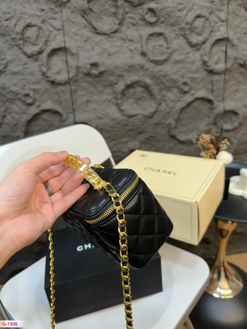 4777-55.6$-CHANEL gallery