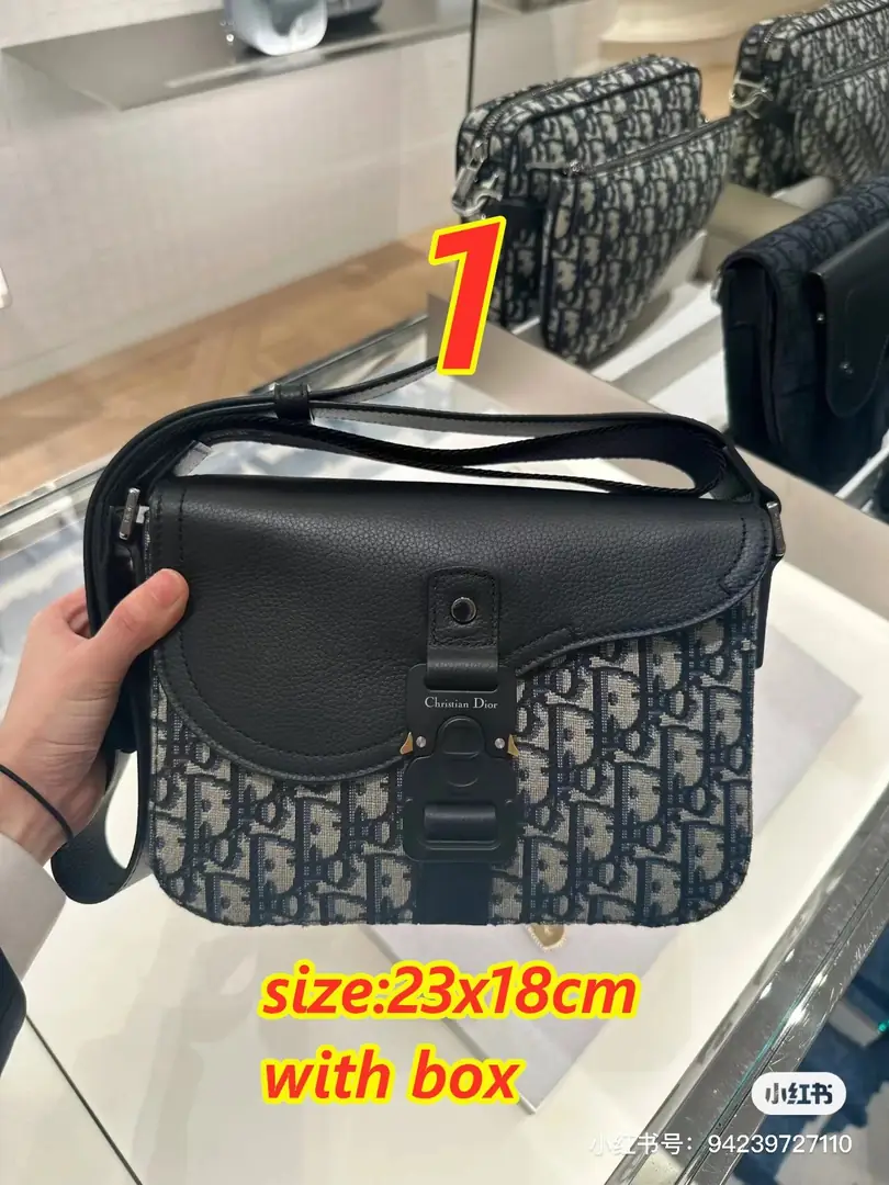 4782-81.66$-DIOR gallery