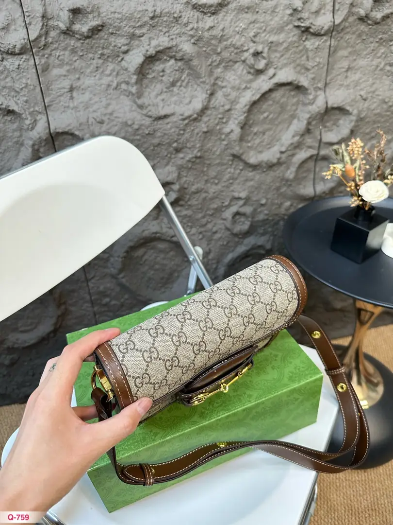 4787-55.88$-GUCCI gallery