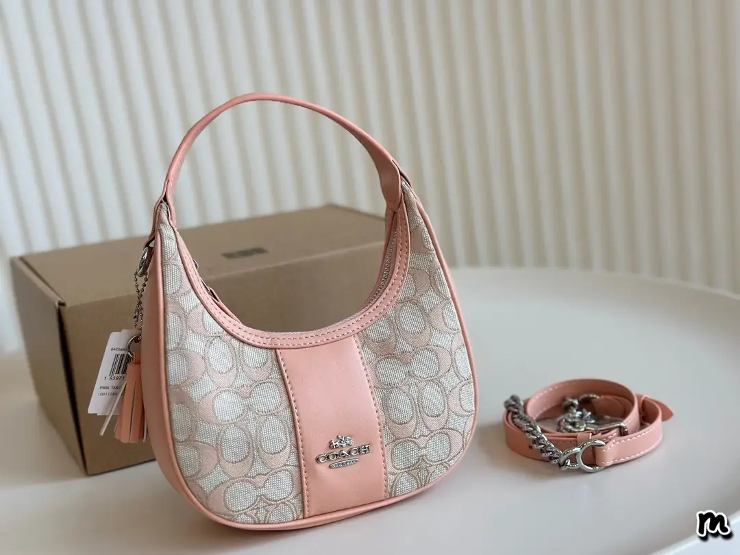 4792-62.88$-coach gallery