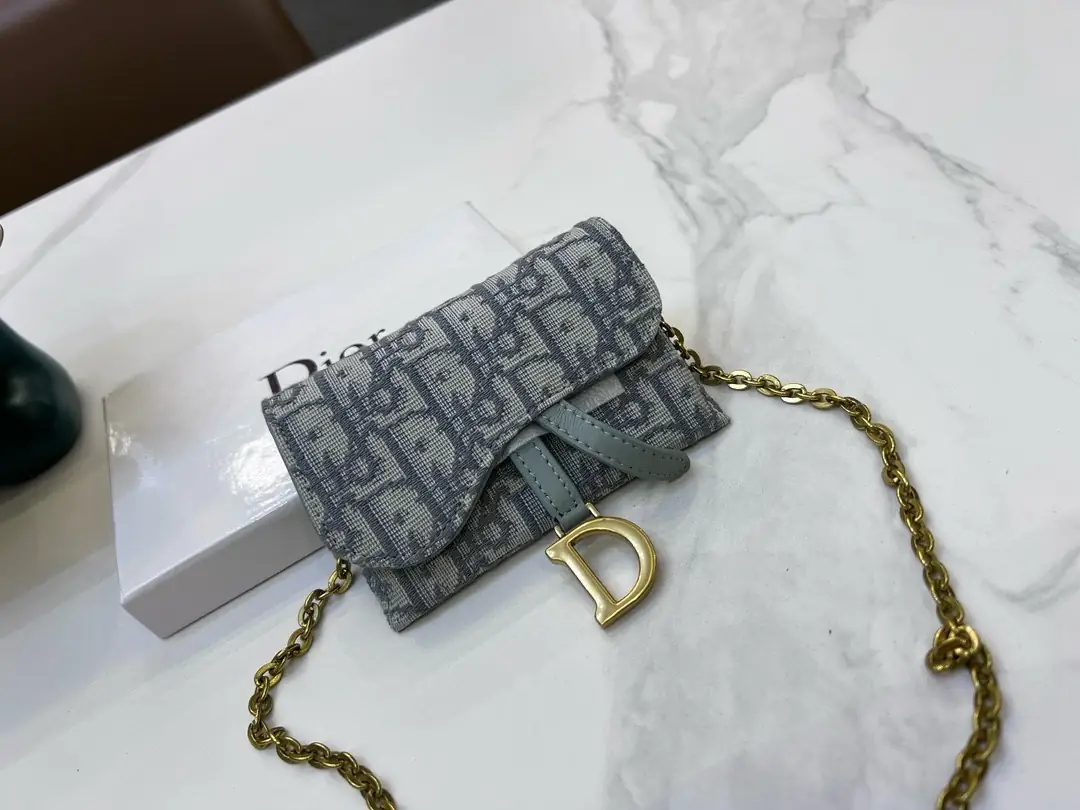 4811-52.66$-dior gallery